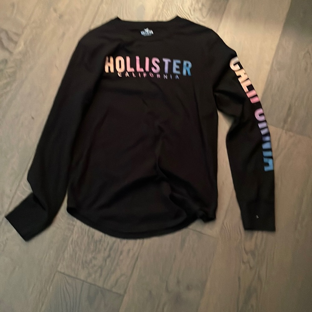 Hollister long sleeve Tshirt